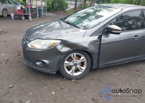 2014 Ford Focus Se from USA, damaged, VIN 1FADP3F27EL244652